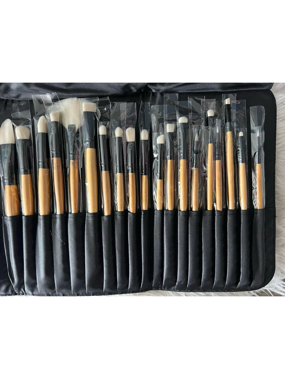 New Coastal Scents Elite 24-Piece Brush Set Bamboo Collection AUTHENTIC